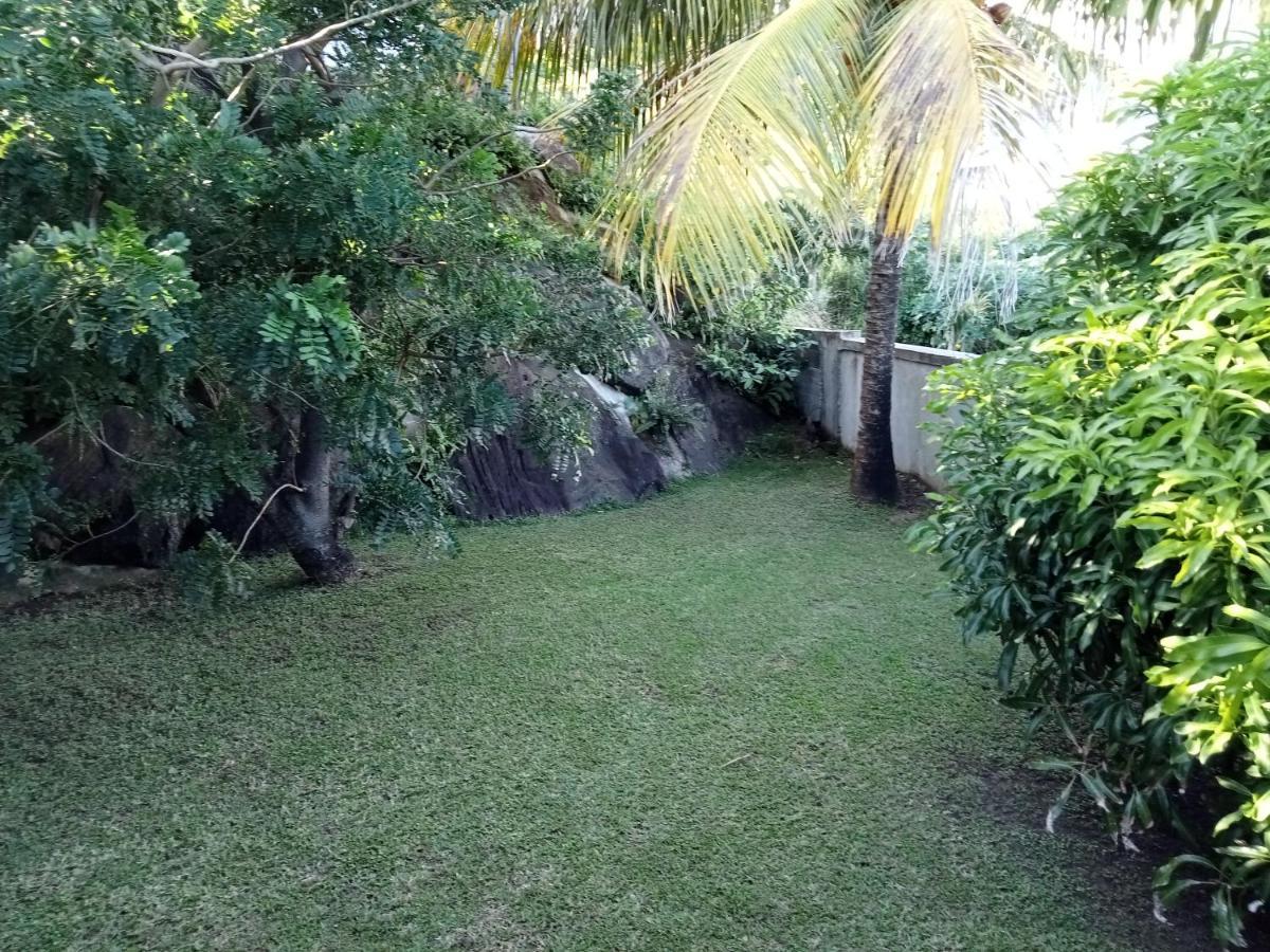 Awmony'Kaz, Gite A Trois-Rivieres Guadeloupe Exteriör bild